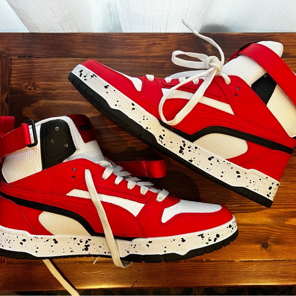 Puma High Ankle Shoes New Condition Size 8, Red and White
